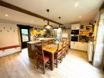 the superbly fitted kitchen 